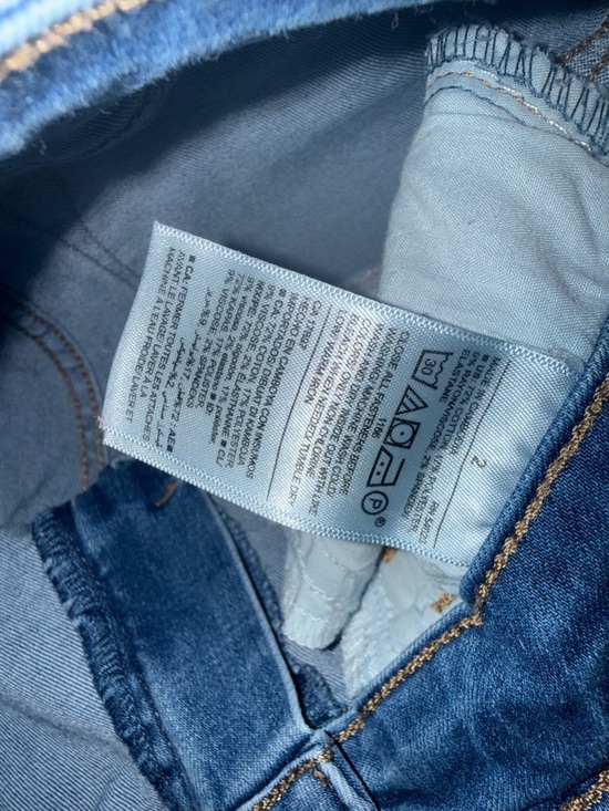 Old Navy Blue Women's Skinny Jeans — Light Wash - Picture 3 of 5